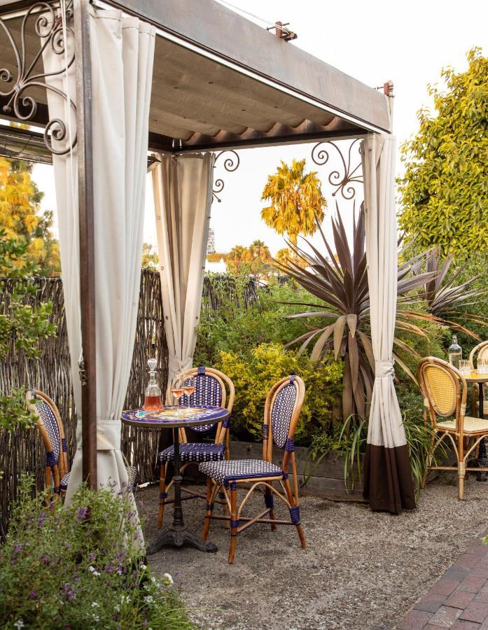 Hotel Petit Ermitage Los Angeles