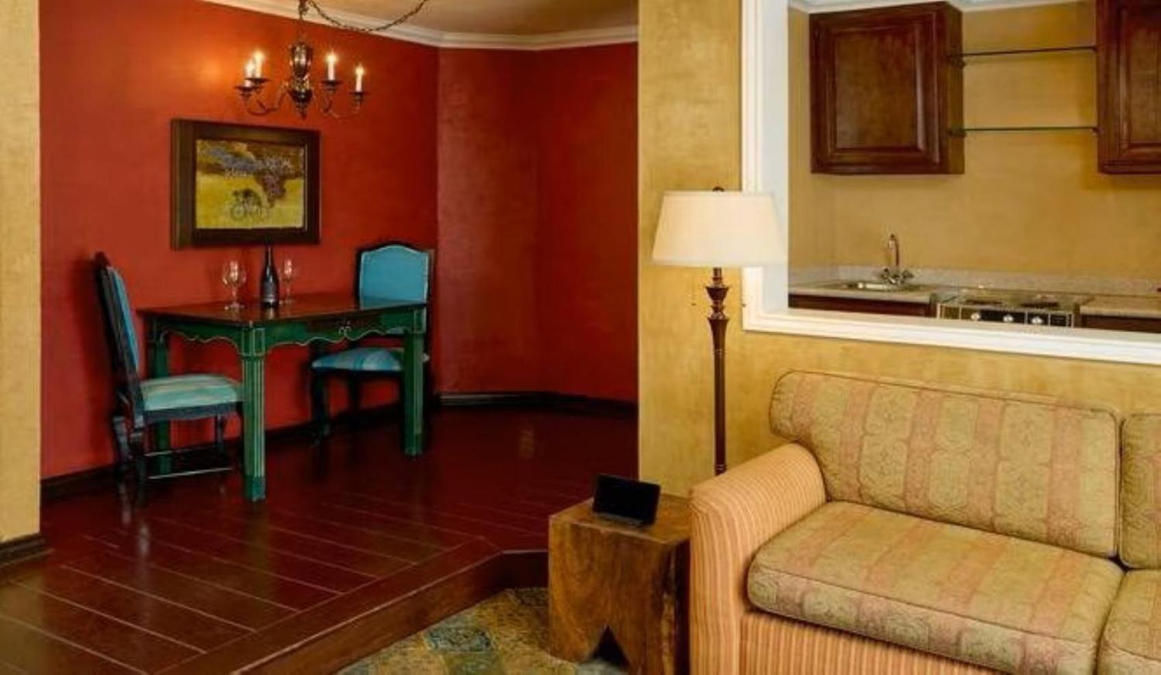 Petit Ermitage Hotel Los Angeles