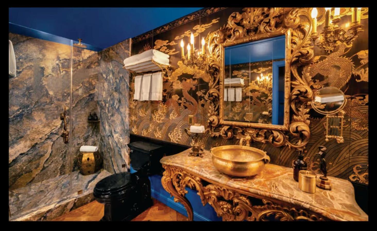 Petit Ermitage Hotel